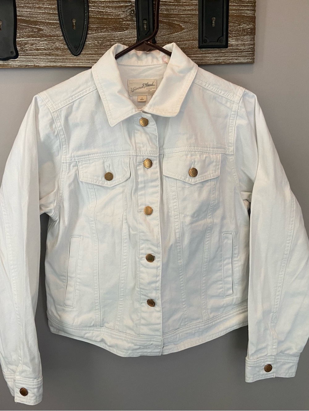 Universal Thread White Collared Jacket with Gold Button - Picture 2 of 3